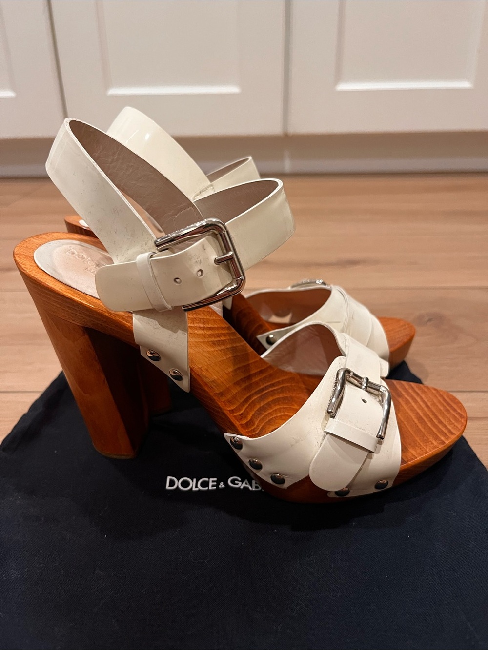 Dolce & Gabbana Y2K White Leather Wooden Platform Sandals with Buckles